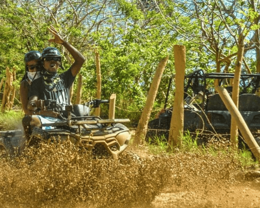 Punta Cana: ATV, Buggy & Horseback Tour s vyzvednutím — Guided tour and outdoor activity